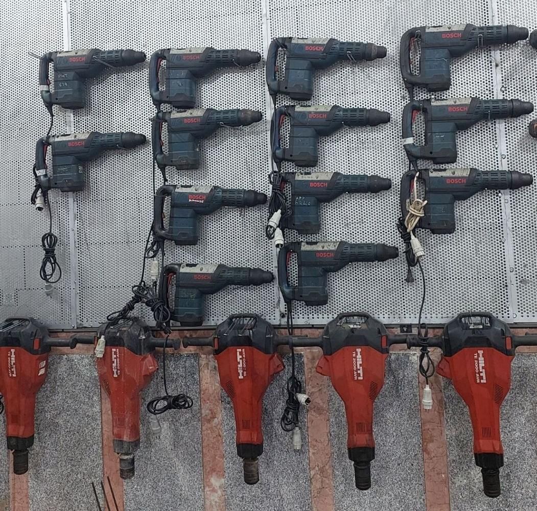 فروش و تعمیر پیکور هیلتی تی۷۰۰ودیگر ابزار در تصویر|ابزارآلات|سمنان, |دیوار