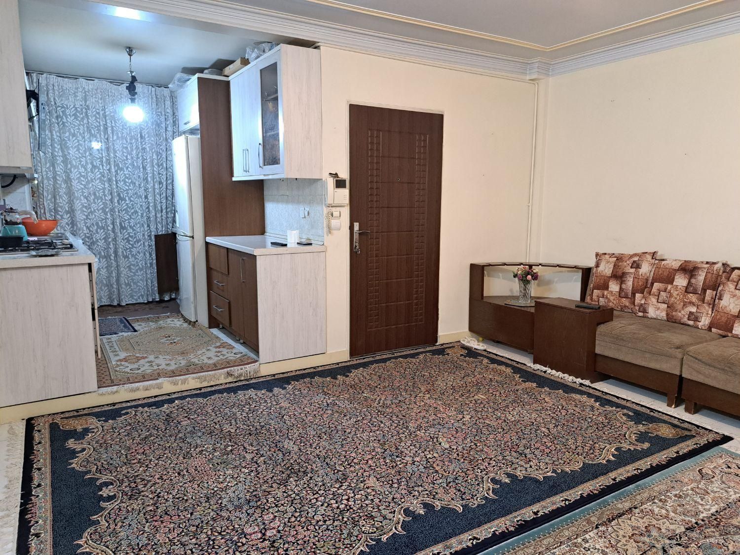 58متر/اسانسور/انباری/نرسیده به پل سوم/بوستان|اجارهٔ آپارتمان|تهران, تاکسیرانی|دیوار