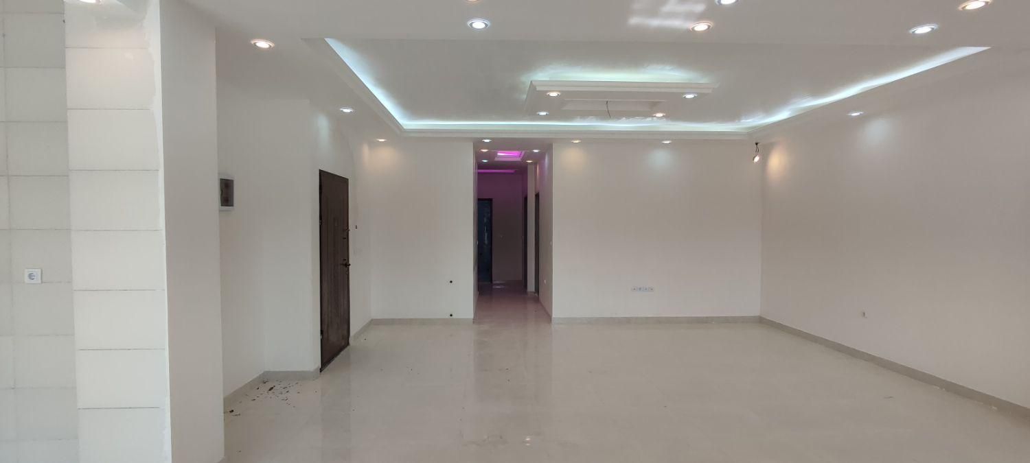 دو طبقه روی پیلوت/کلیداول/ناصرخسرو|فروش آپارتمان|خرمآباد, |دیوار