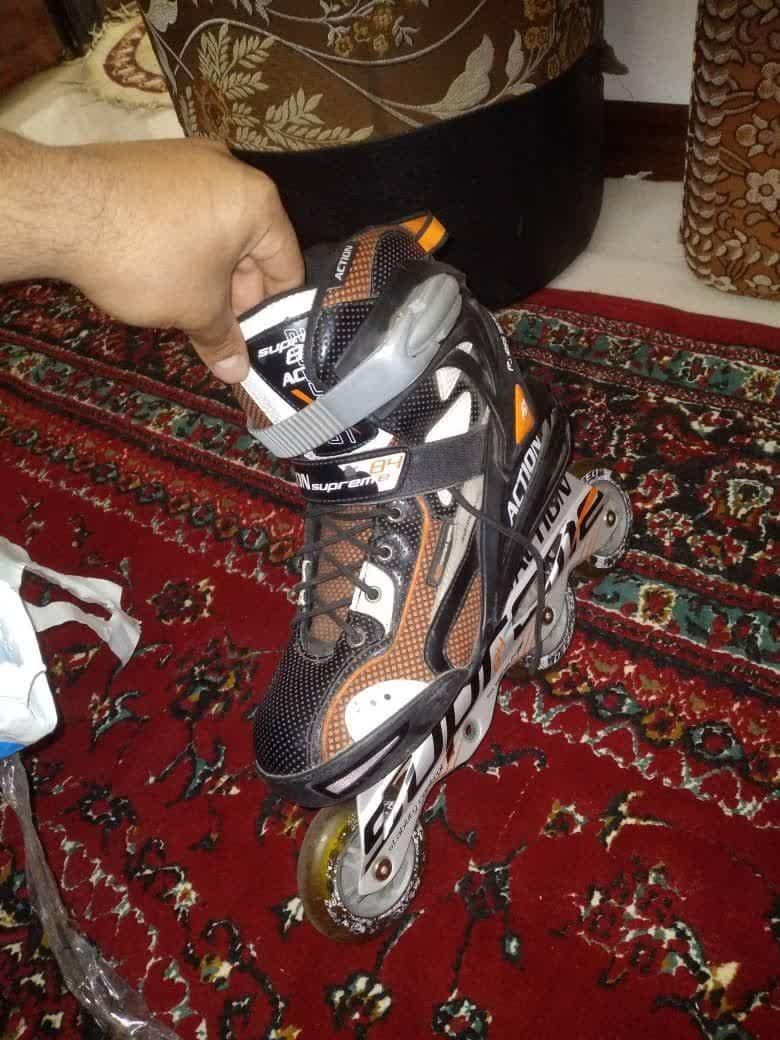 کفش اسکیت آمریکایی حرفه ای|دوچرخه، اسکیت، اسکوتر|اصفهان, خانه اصفهان|دیوار