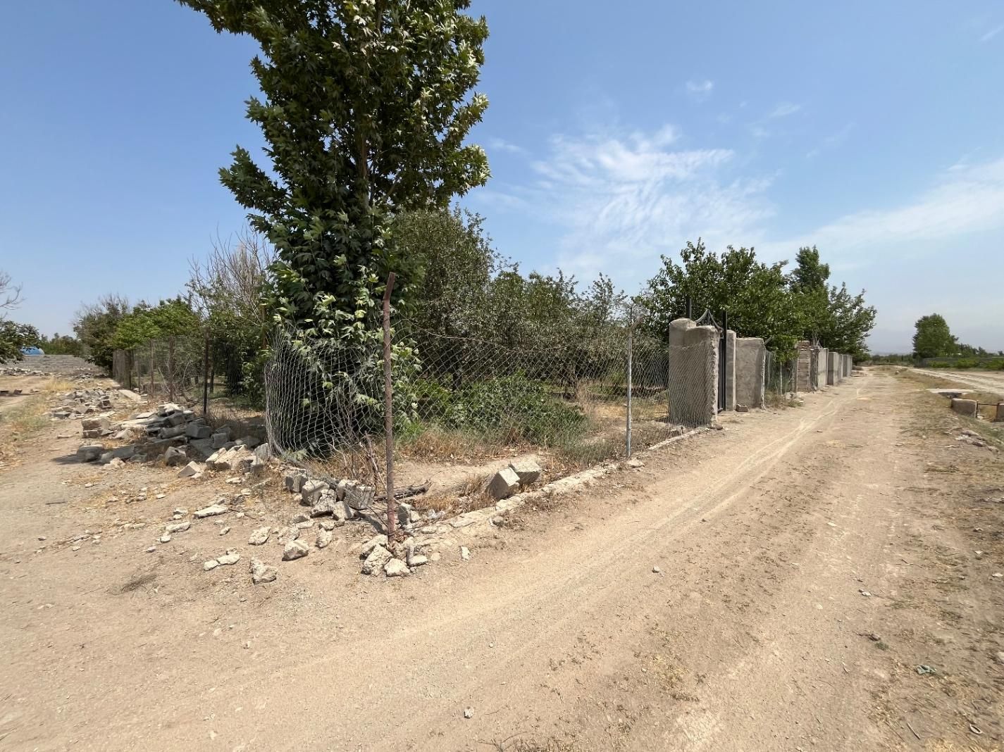 باغچه/تهاتر/انبارتپه /چسب بافت/دورفنس|فروش زمین و ملک کلنگی|تنکمان, |دیوار