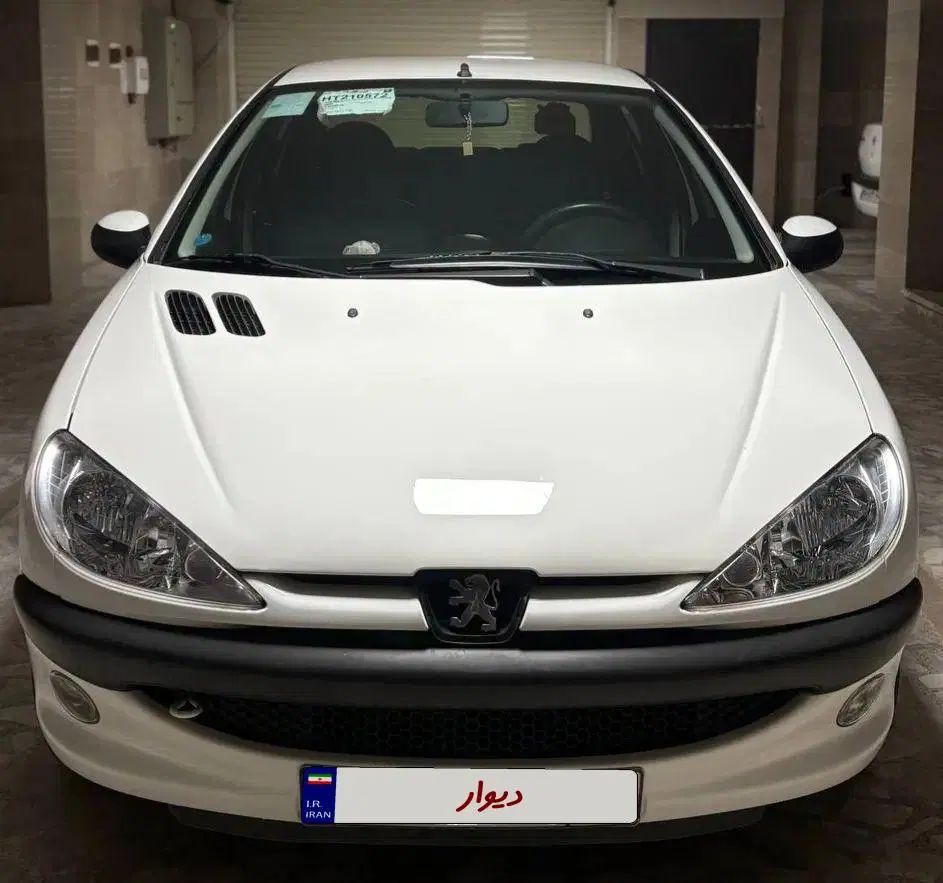 ۲۰۶sd v8 مدل ۱۳۹۶|خودرو سواری و وانت|رشت, رشتیان|دیوار