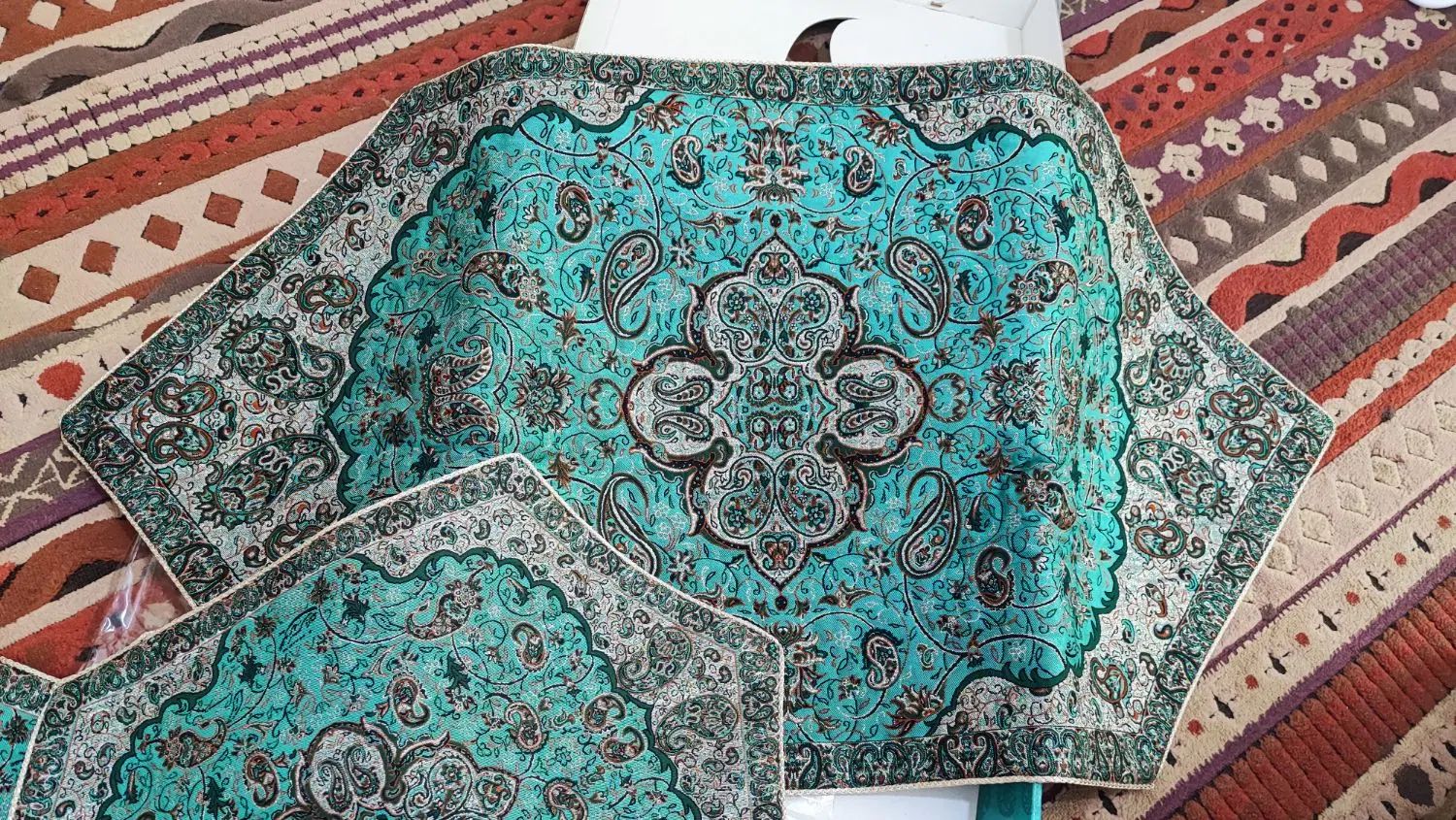 ست رومیزی ترمه حسینی یزد کاملا نو|پرده، رانر، رومیزی|تهران, آزادشهر|دیوار
