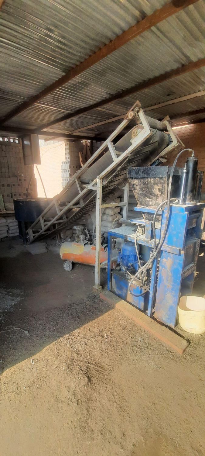 فروش یا تهاتر خط تولید بلوک پازلی|ماشین‌آلات صنعتی|باغستان, |دیوار