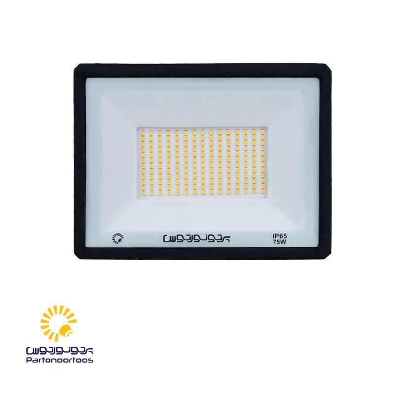 فروش ویژه پرژکتور در همه وات ها کف قیمت با گارنتی|لامپ و چراغ|اصفهان, فیض|دیوار