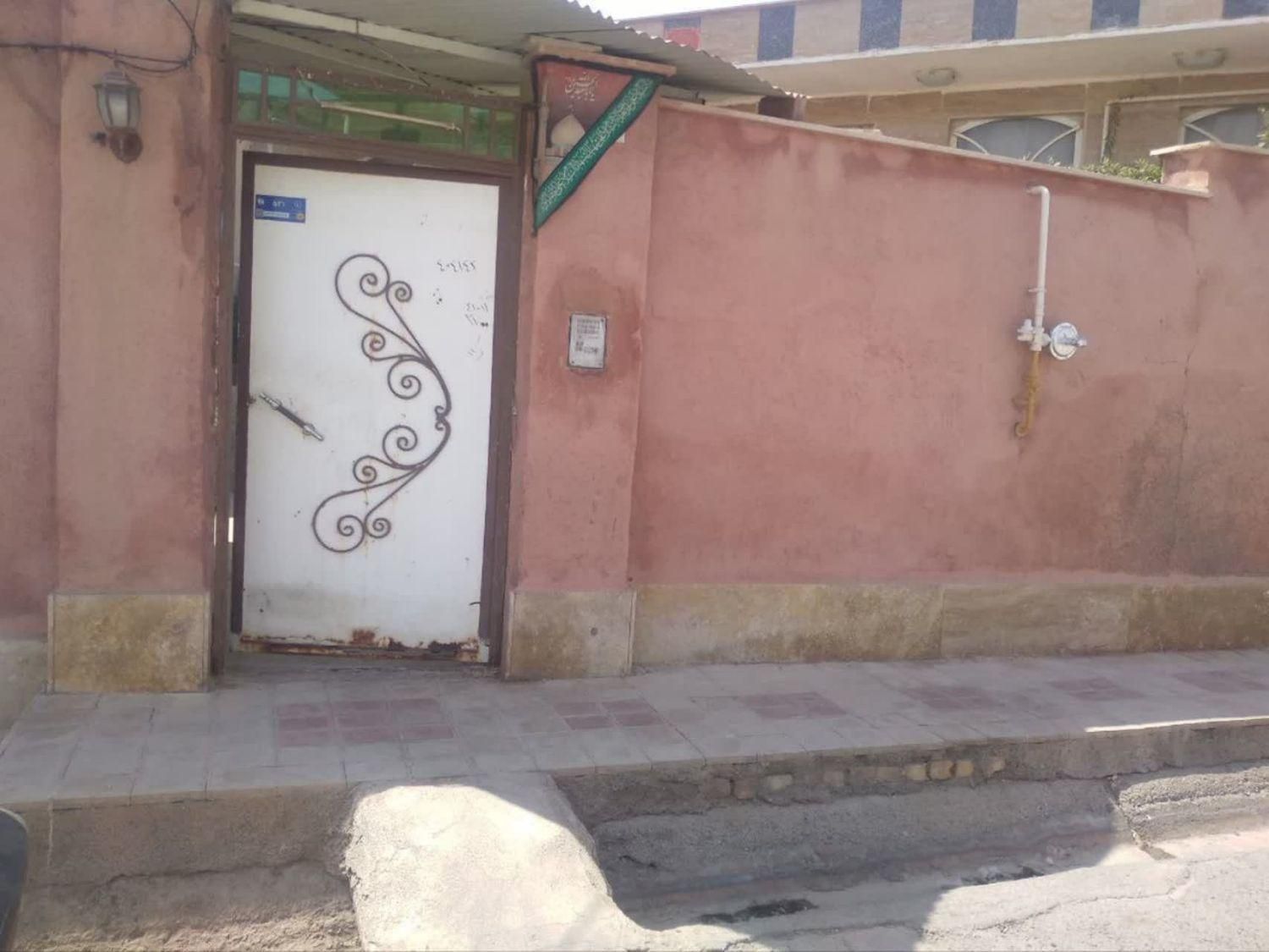 فروش منزل ۷۰ متری ۱ خوابه درسن سن|فروش خانه و ویلا|قم, چهار مردان|دیوار