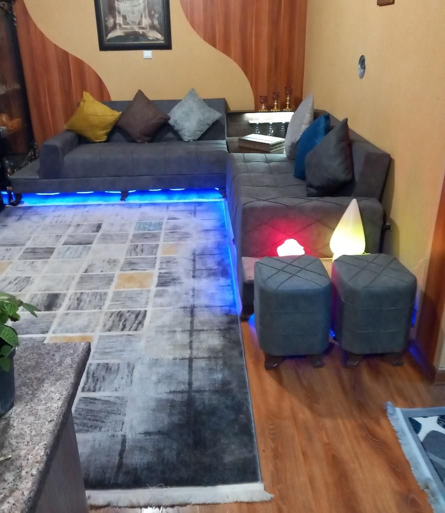 اجاره منزل مبله روزانه/اپارتمان مبله/نیم روزه شیک|اجارهٔ کوتاهمدت آپارتمان و سوئیت|صدرا-فارس, فاز ۱|دیوار