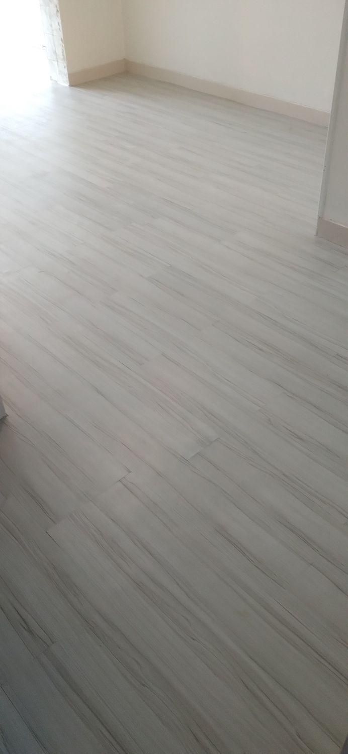 نصاب نصب کفپوش|خدمات پیشه و مهارت|فولادشهر, C3|دیوار