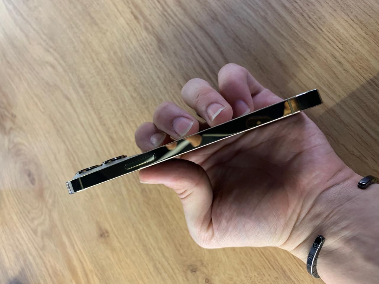 اپل iPhone 13 Pro با حافظهٔ ۱۲۸ گیگابایت|موبایل|کرج, گوهردشت|دیوار