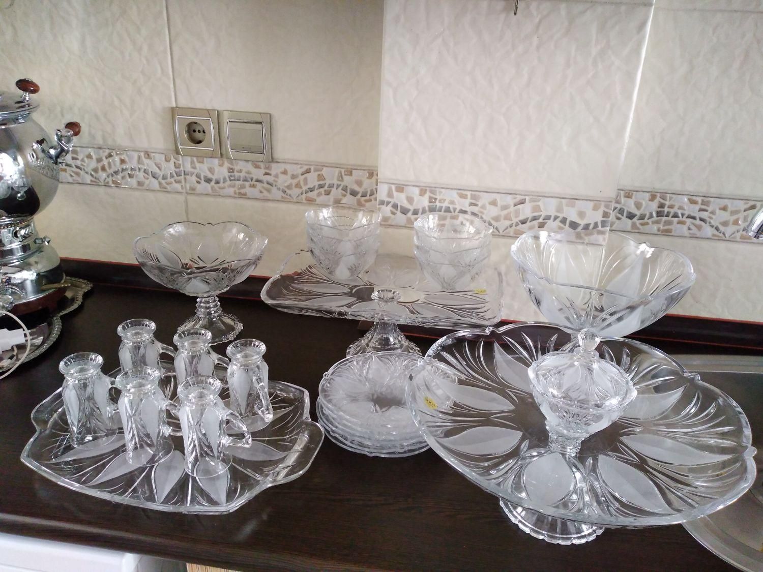 بلور اصل ژاپن|ظروف سرو و پذیرایی|خمینیشهر, |دیوار