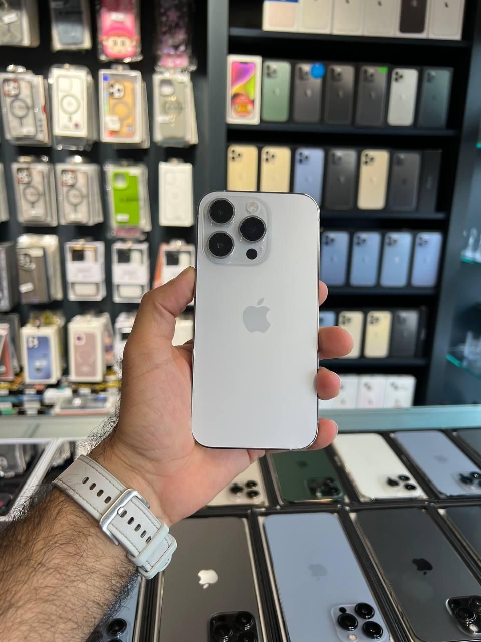 اپل iphone 14 pro با حافظهٔ ۲۵۶ گیگابایت|موبایل|رشت, بازار|دیوار