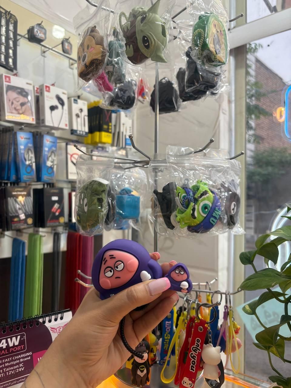 فروش تکی لوازم جانبی موبایل به قیمت عمده|لوازم جانبی موبایل و تبلت|ساوه, |دیوار