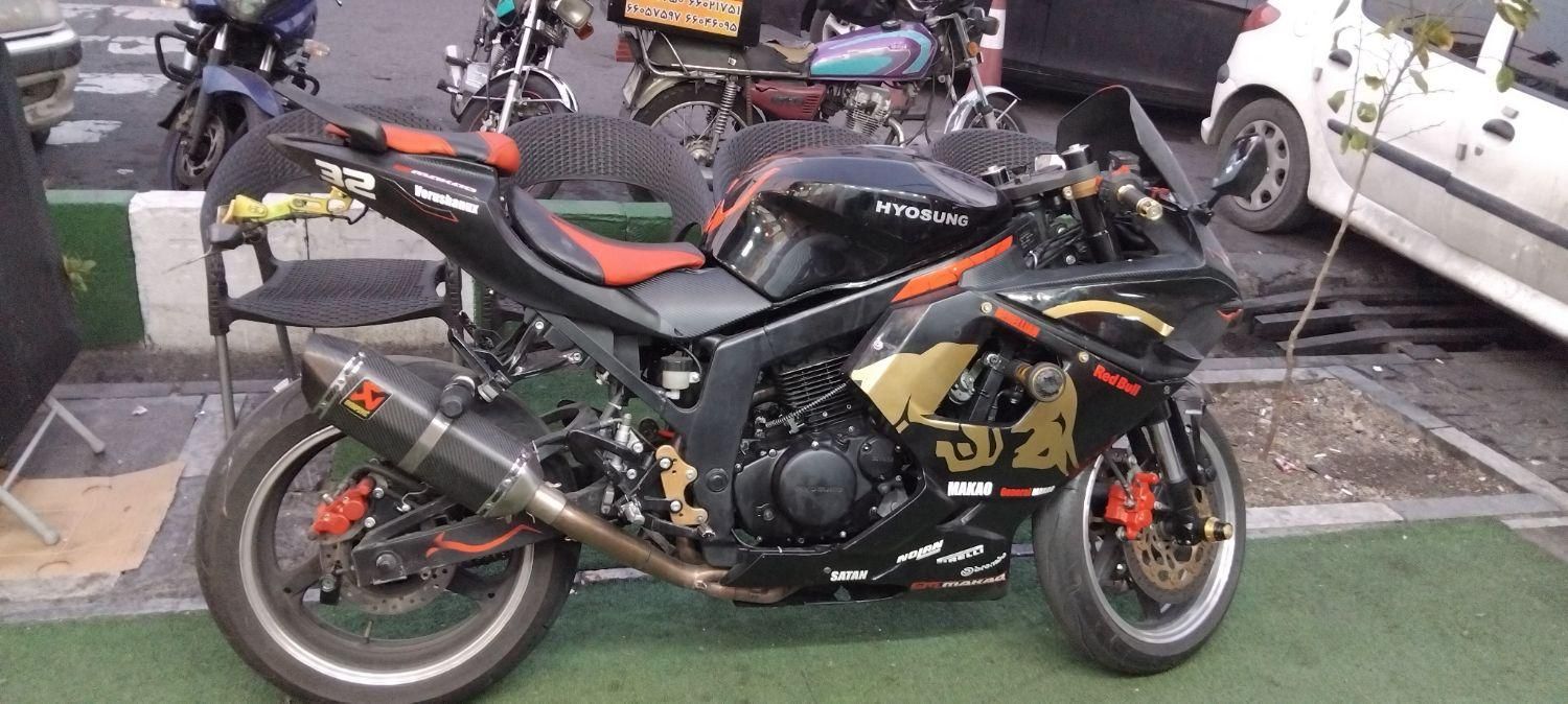 هیوسانگ GT 250 R|موتورسیکلت|تهران, طرشت|دیوار