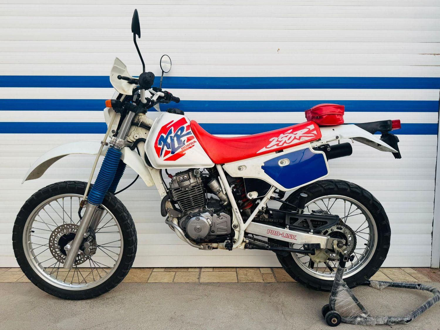 XLR 250|موتورسیکلت|تهران, آجودانیه|دیوار