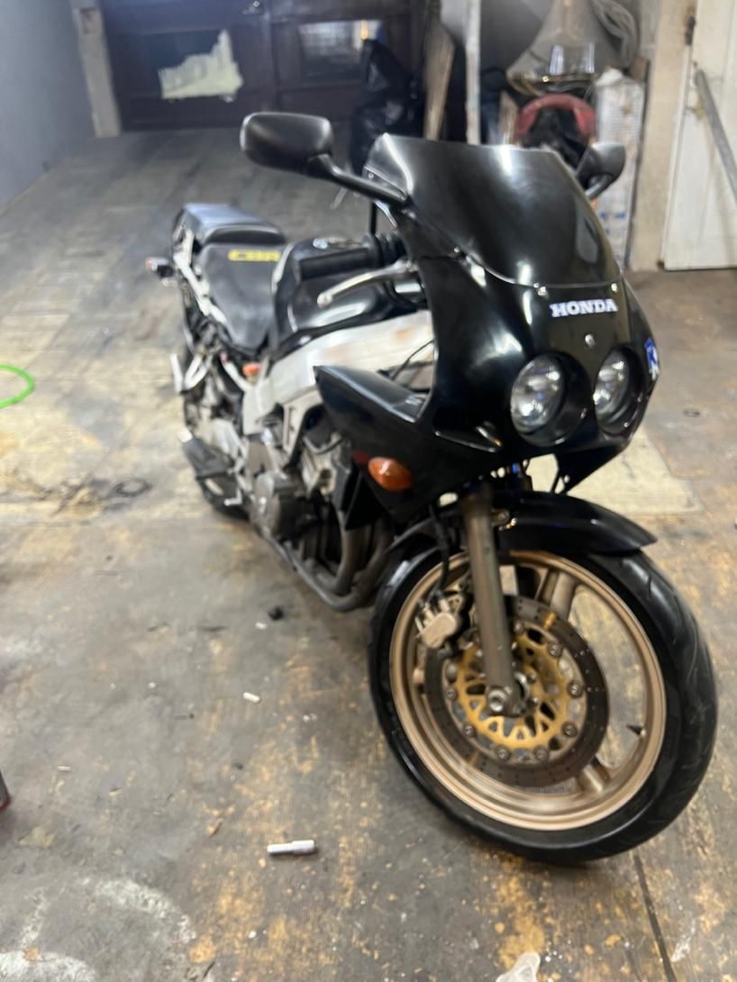cb zx cbr 400|موتورسیکلت|تهران, نیروی هوایی (پیروزی)|دیوار