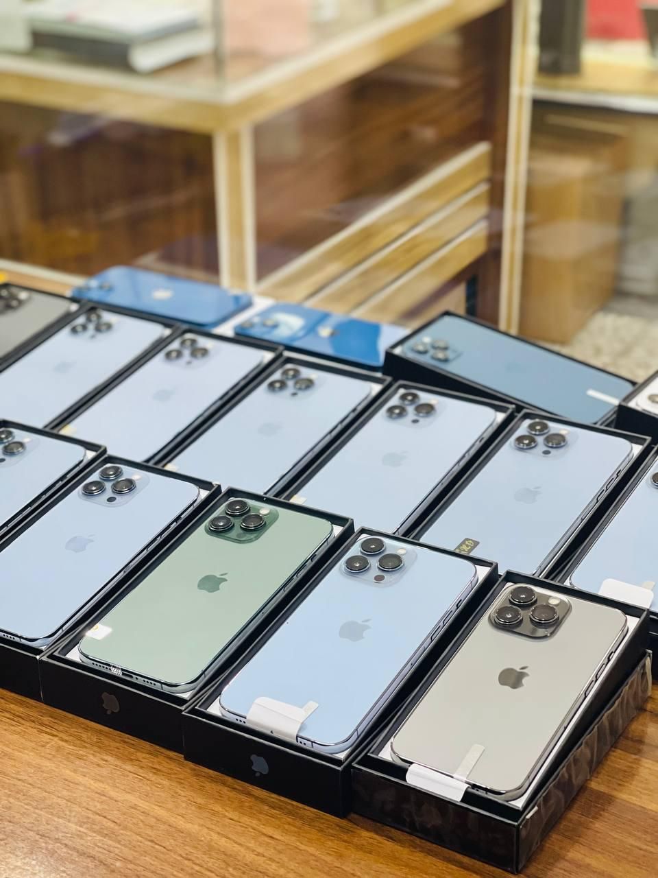 اپل iPhone 13 Pro Max با حافظهٔ ۲۵۶ گیگابایت|موبایل|بانه, |دیوار