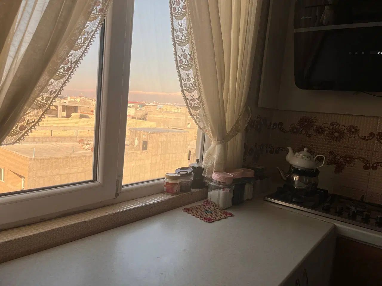 رهن آپارتمان ۱۱۰ متری ۲ خوابه در کمال‌شهر|اجارهٔ آپارتمان|کرج, کمال‌شهر|دیوار