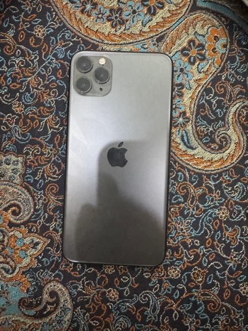 اپل iPhone 11 Pro Max ۲۵۶ گیگابایت|موبایل|تهران, میدان انقلاب|دیوار