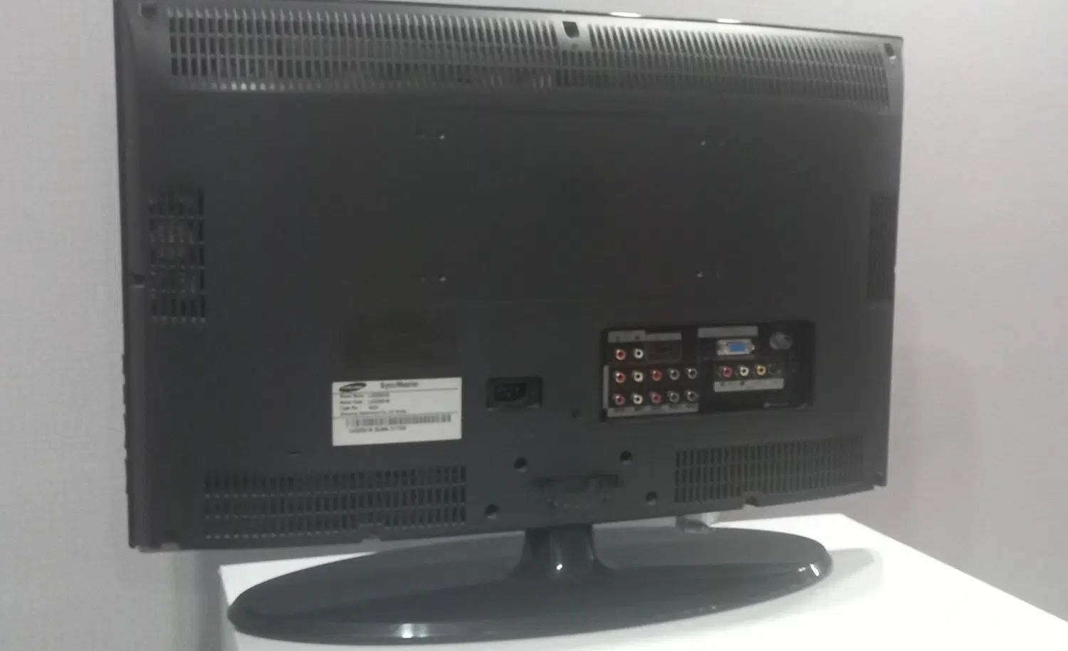 تلویزیون LCD سامسونگ ۲۲ اینچ|تلویزیون و پروژکتور|تهران, استخر|دیوار