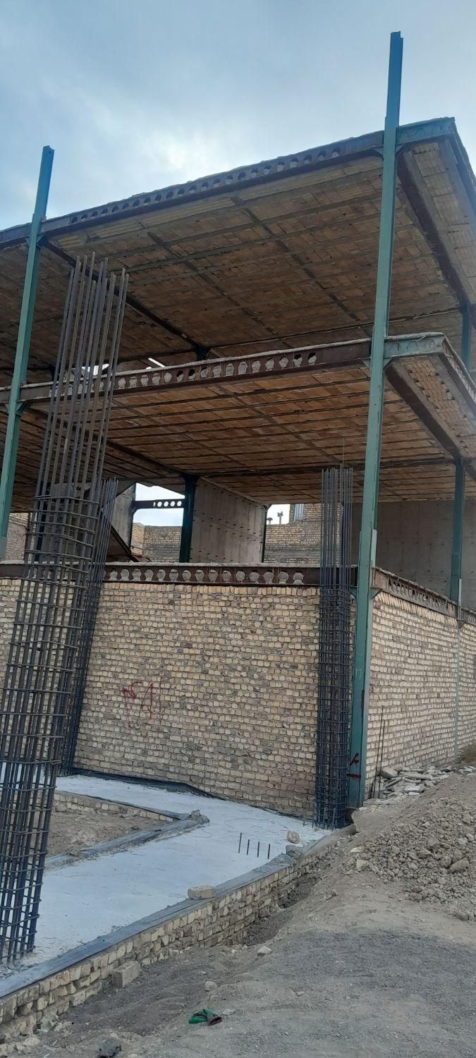 بنایی‌وپیمانکاری‌‌‌‌کلی‌وجزیی‌|خدمات پیشه و مهارت|کاشان, دشت چال|دیوار