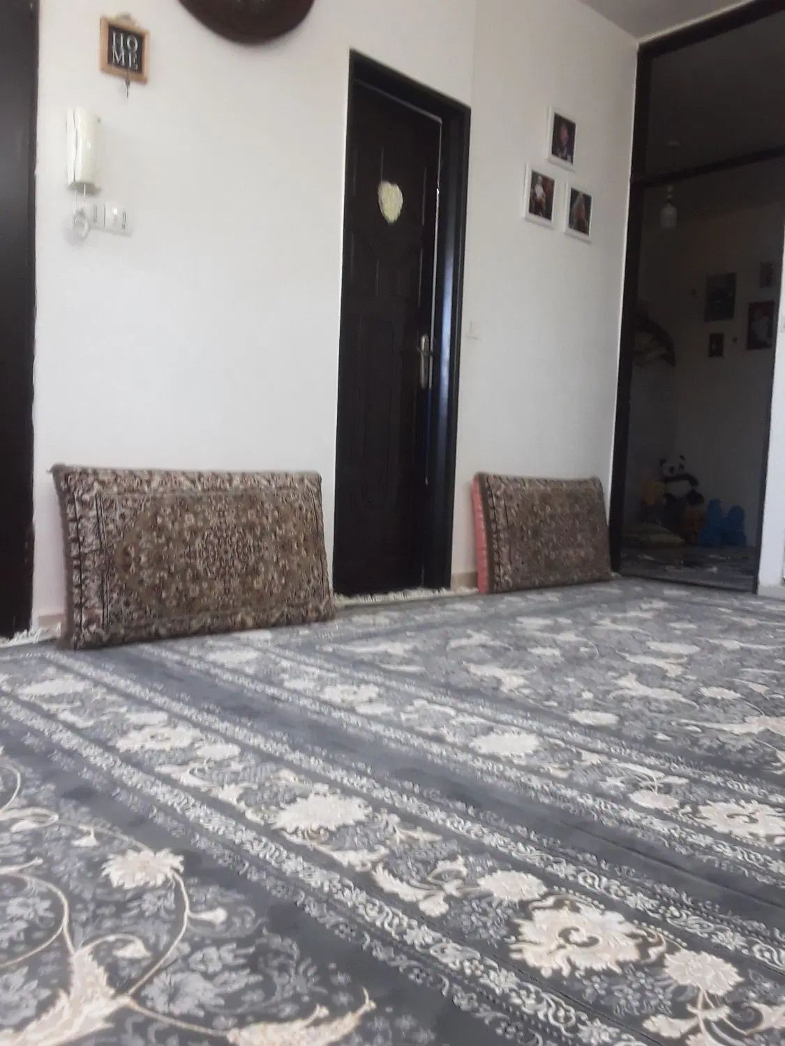 یک جفت پشتی درحدنو|پشتی|مشهد, گاز|دیوار