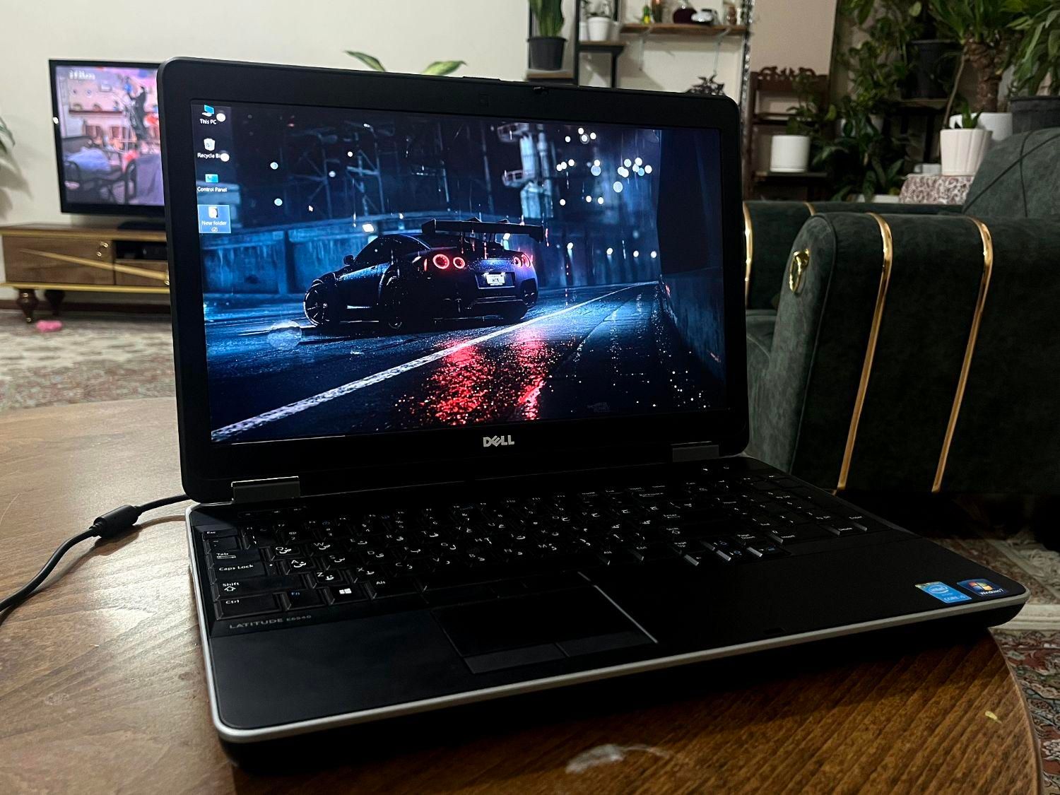 لپ تاپ DEL E6540 گرید+A با 2g گرافیک|رایانه همراه|تهران, نواب|دیوار