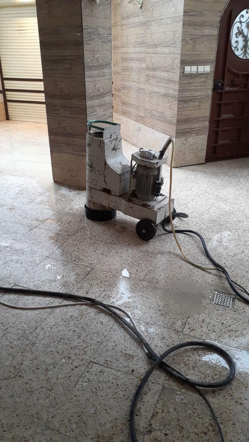 بند کشی سنگ‌ و کف سابی سنگ سابی|خدمات نظافت|لنگرود, |دیوار