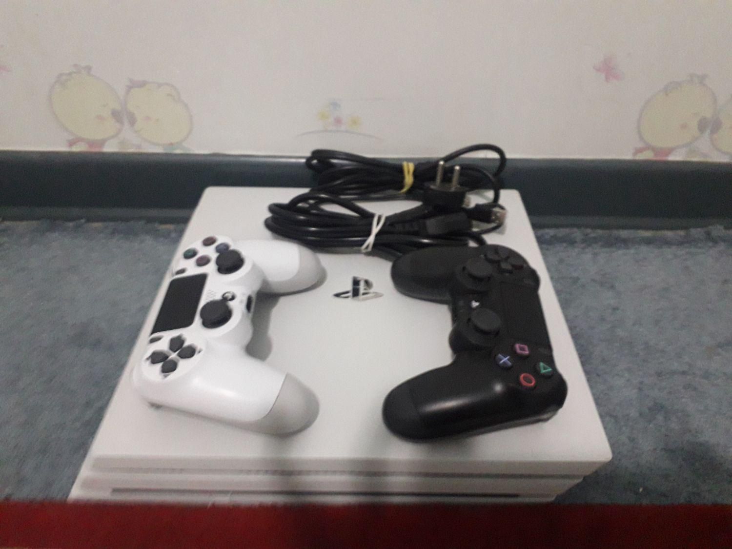 ps4pro دو دسته یک ترا ۷۲۱۶ ریجن اروپا|کنسول، بازی ویدئویی و آنلاین|قم, انسجام|دیوار