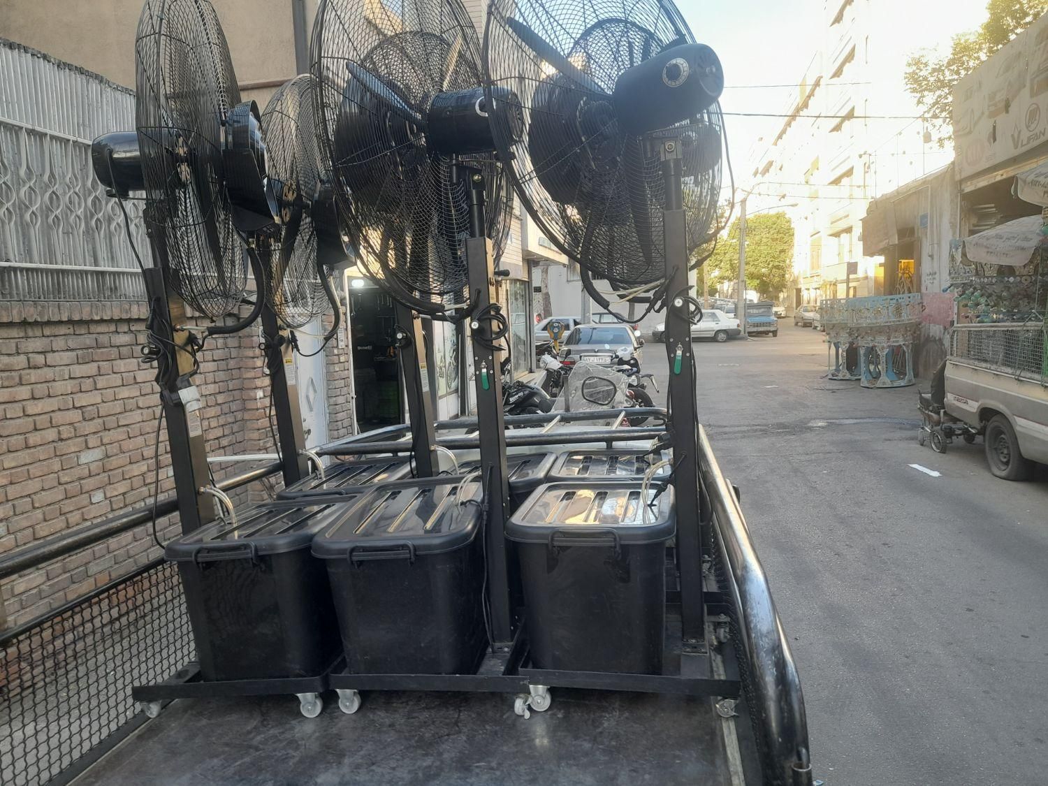 استخدام کارگر فعال جهت کار درظروف کرایه|استخدام خدمات فروشگاه و رستوران|تهران, پیروزی|دیوار