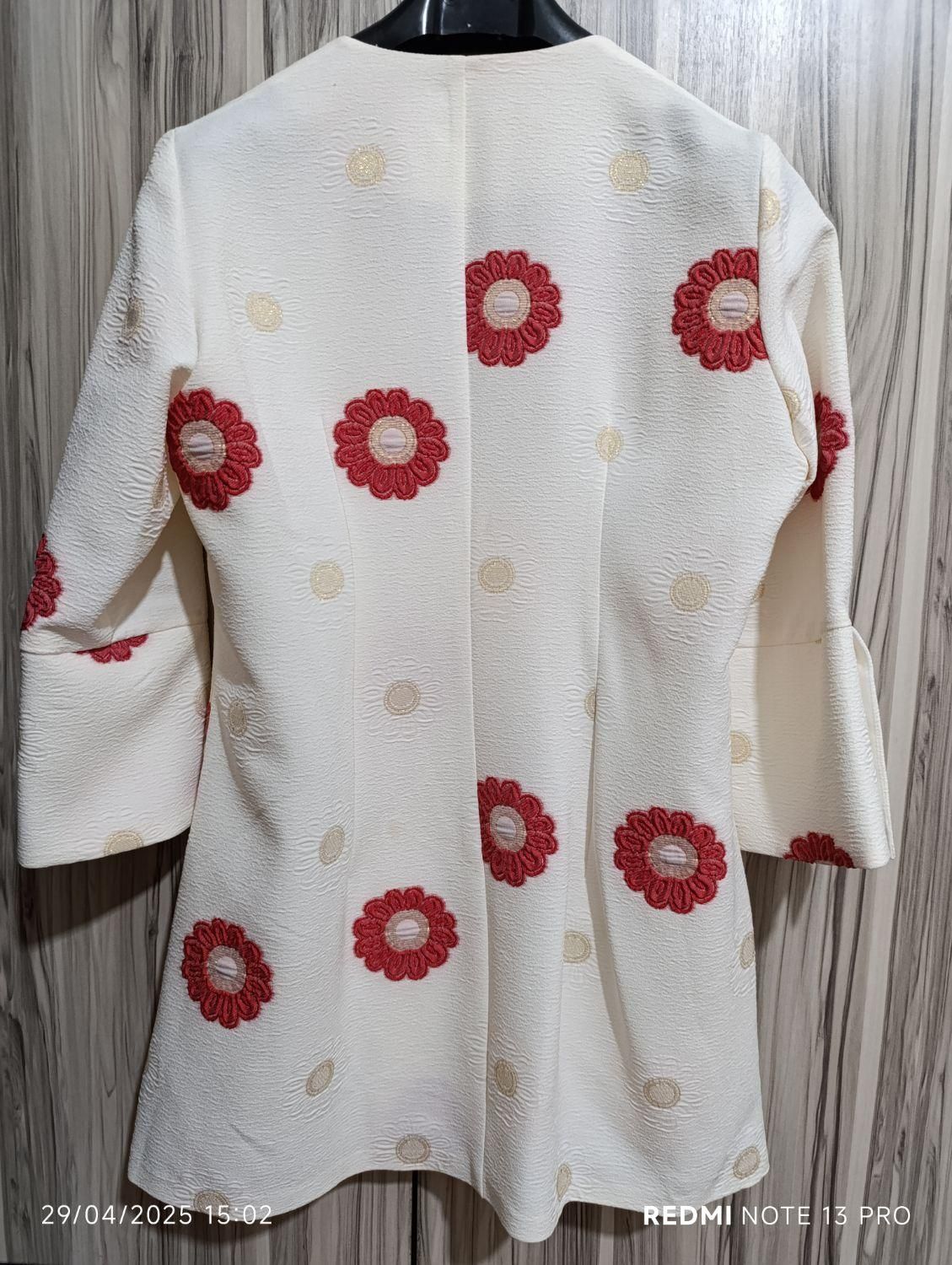 مانتو|لباس|اردبیل, |دیوار