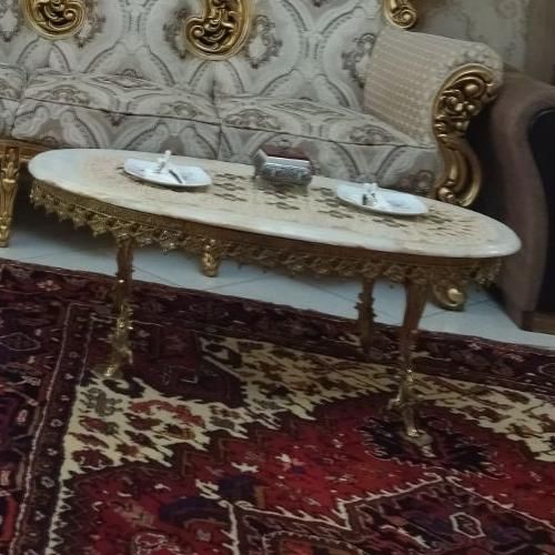 میز برنز بزرگ|مبلمان خانگی و میز عسلی|تبریز, |دیوار