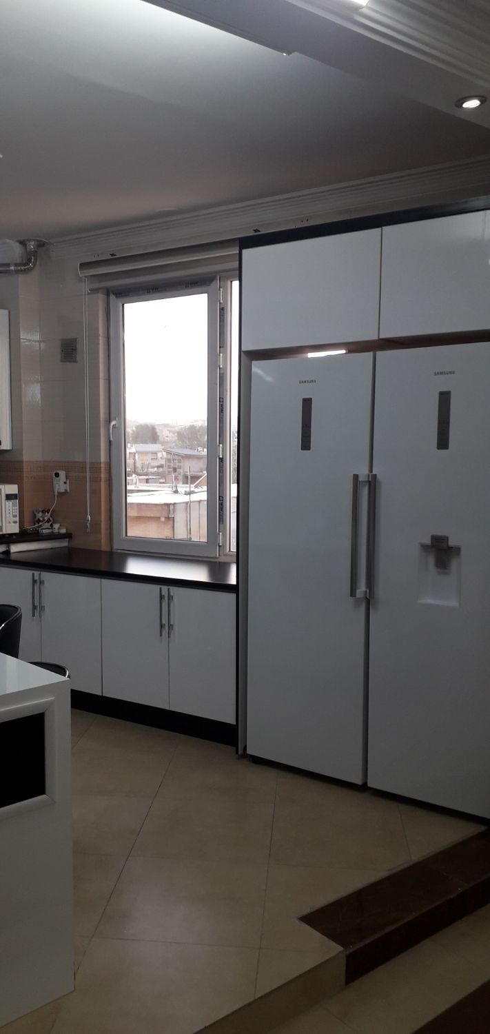 آپارتمان 111 متری خیابان  گلسرخی|فروش آپارتمان|بروجرد, |دیوار