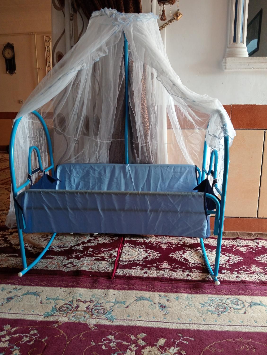 گهواره بچه|تخت و صندلی بچه|شیراز, ده پیاله|دیوار