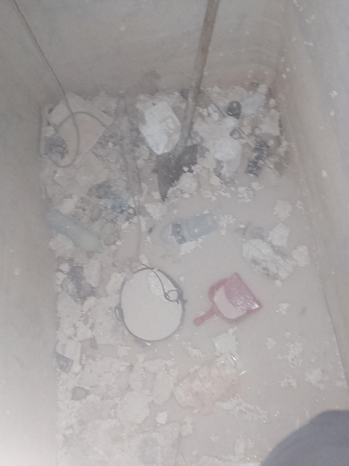 نظافت و نشتی گیری حوض انبار|خدمات پیشه و مهارت|چابهار, |دیوار