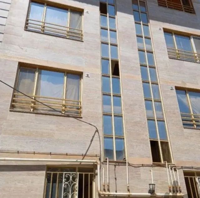 آپارتمان ۷۰ متری دربهترین جای قنات ناصری|فروش آپارتمان|اراک, |دیوار
