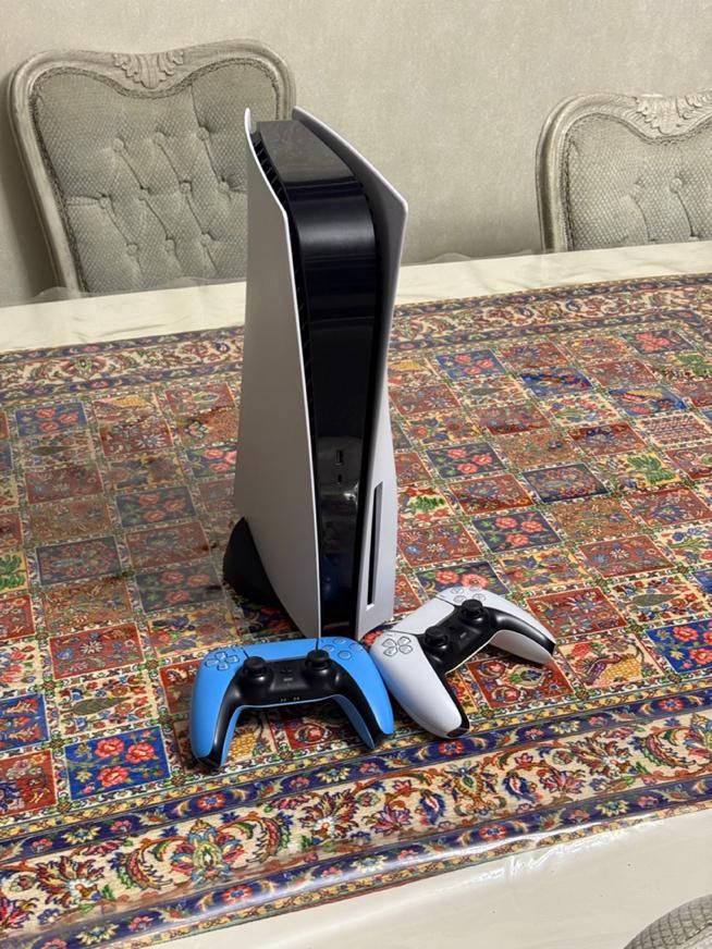 PS5 دیسک‌خور مدل CFI-1216A تمیز کم‌کارکرد، دو دسته|کنسول، بازی ویدئویی و آنلاین|تهران, زرگنده|دیوار