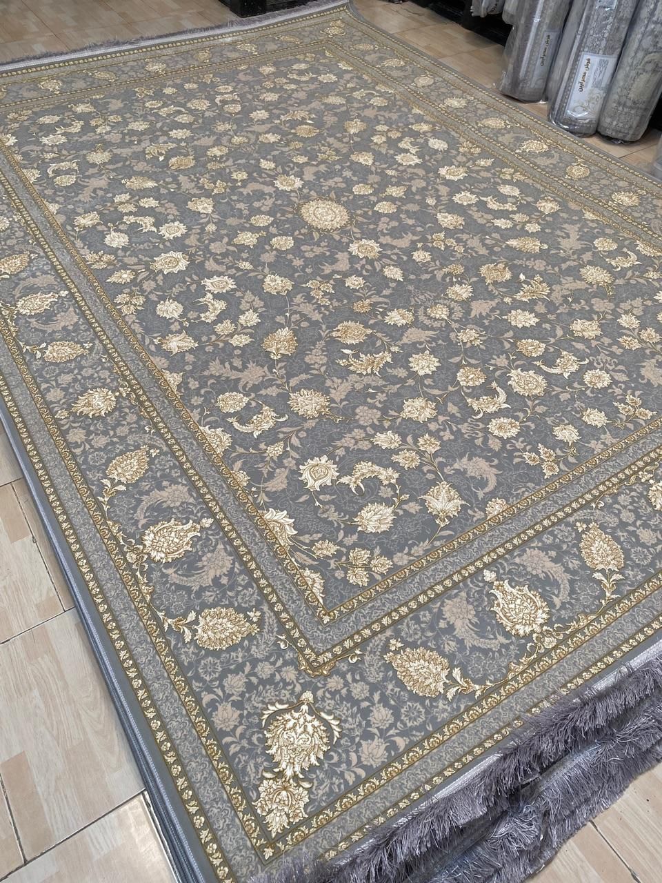 فرش ۱۲متری ۷۰۰شانه تراکم ۲۲۵۰.  فقط  ۵۲۰۰ ت|فرش|کرمان, |دیوار