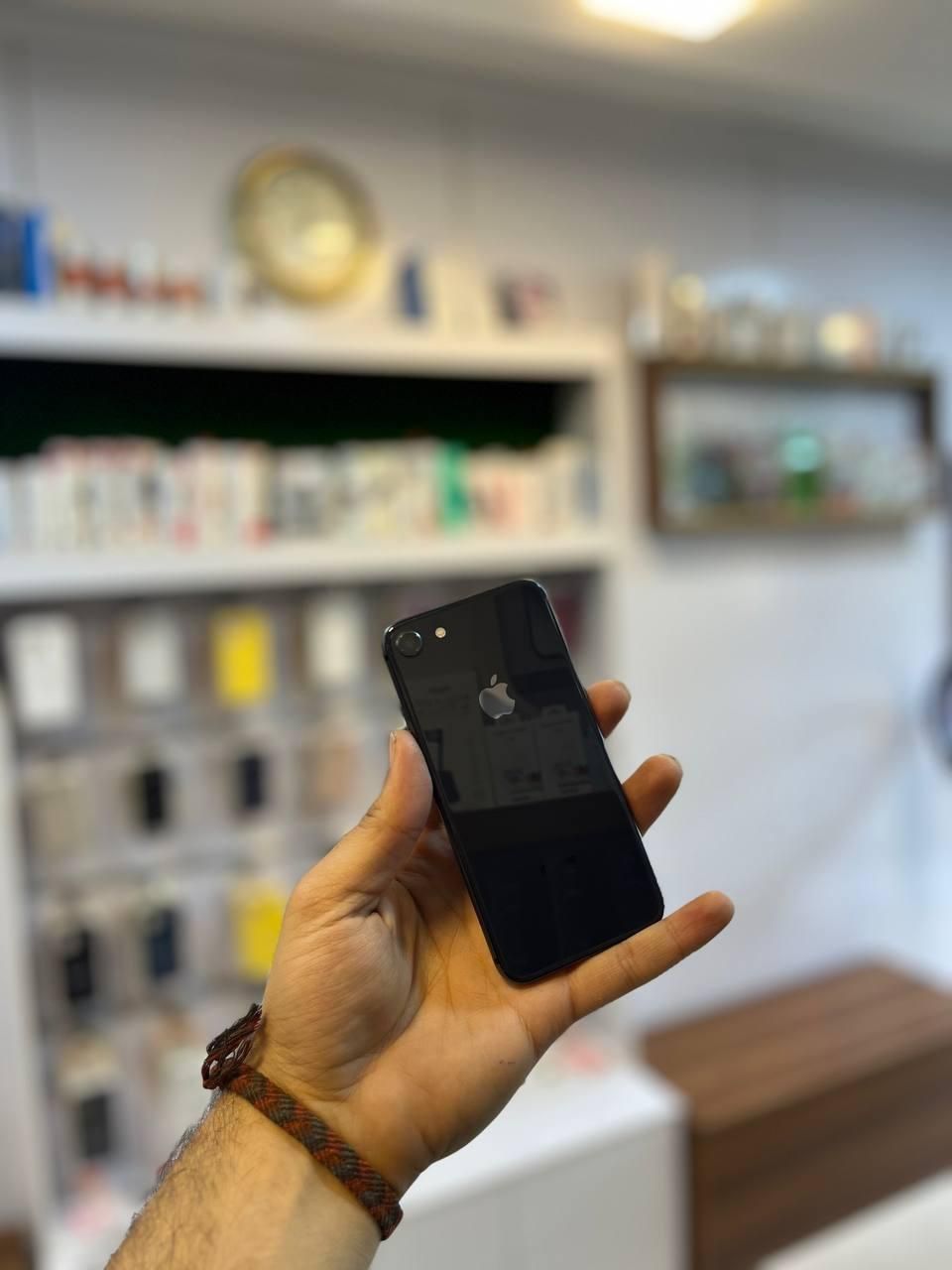گوشی اپل IPhone 8 حافظه ۶۴ گیگ|موبایل|رشت, منظریه|دیوار