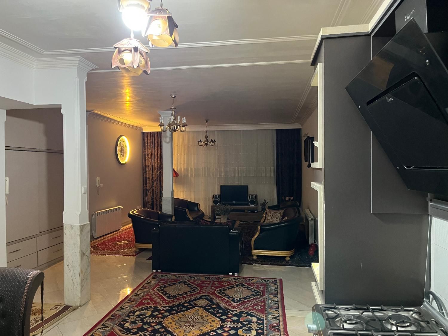 الهیه مشاور شیک و تمیز مطمئن|اجارهٔ کوتاه‌مدت آپارتمان و سوئیت|اراک, |دیوار