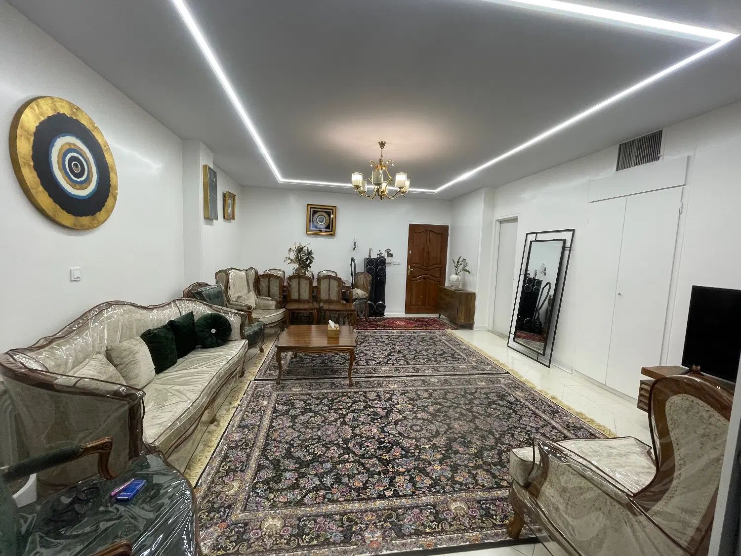 فول امکانات ۸ واحدی ۹ شرقی|فروش آپارتمان|تهران, اوقاف|دیوار
