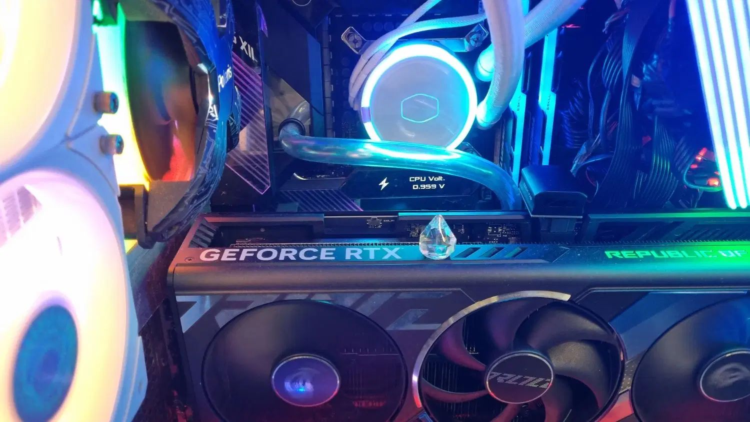 سیستم کارت‌گرافیک انویدیاnvidia4080 ارتی اکیسrtx40|قطعات و لوازم جانبی رایانه|رشت, گلسار|دیوار
