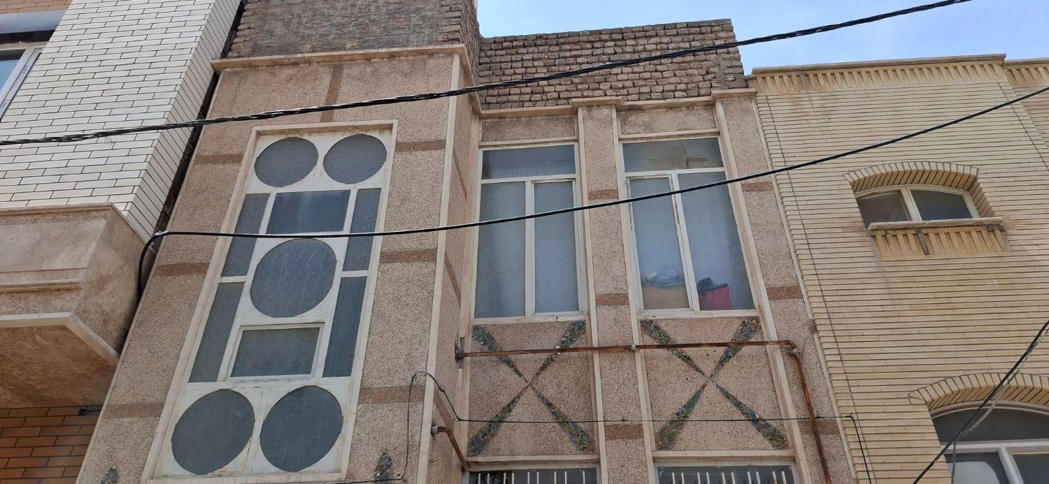 دوطبقه ونیم شش دانگ موقعیت خوب چهارمردان کوچه۳۷|فروش خانه و ویلا|قم, چهار مردان|دیوار