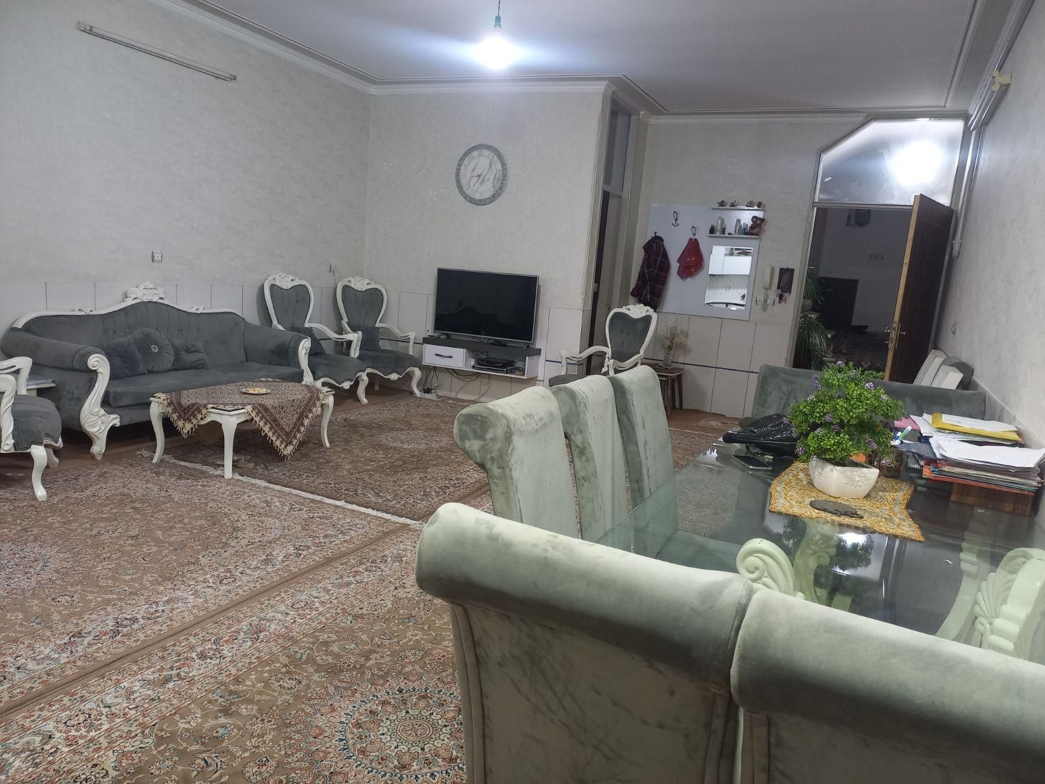 منزل مسکونی|فروش خانه و ویلا|اصفهان, باتون|دیوار