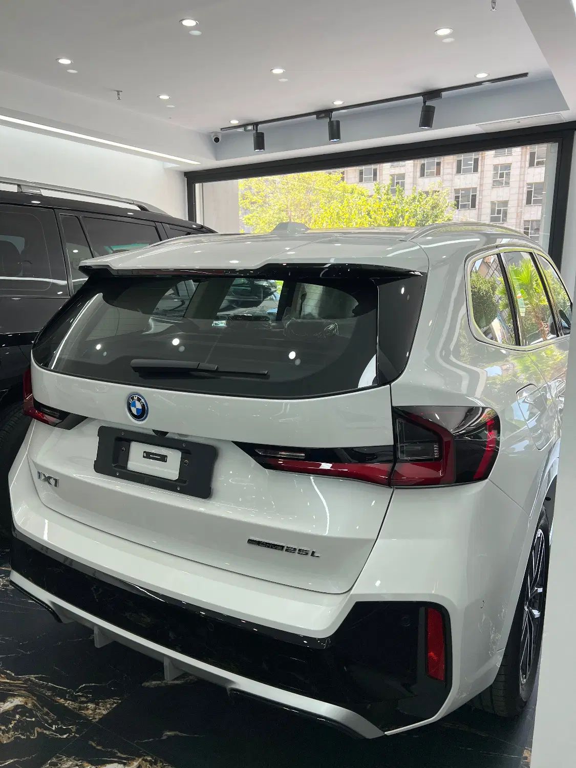 Bmw ix1 2025 صفر خشک|خودرو سواری و وانت|تهران, عباس‌آباد|دیوار
