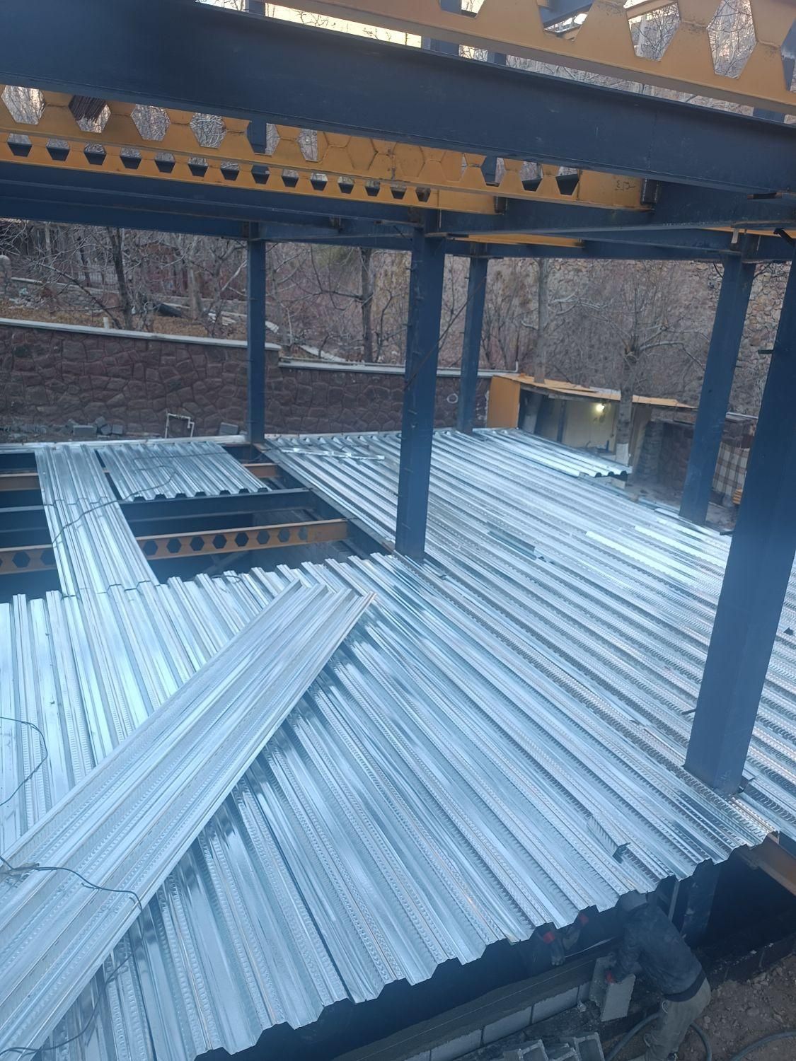 خدمات و اجرای سقف های عرشه فولادی|خدمات پیشه و مهارت|تهران, تهرانسر شرقی|دیوار