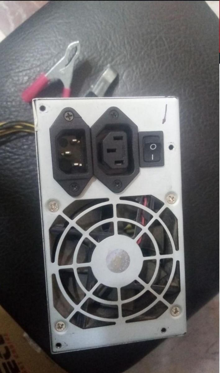 پرکن باتری ماشین شارژکن باطری خودرو|قطعات یدکی و لوازم جانبی|شیراز, حومه شیراز|دیوار