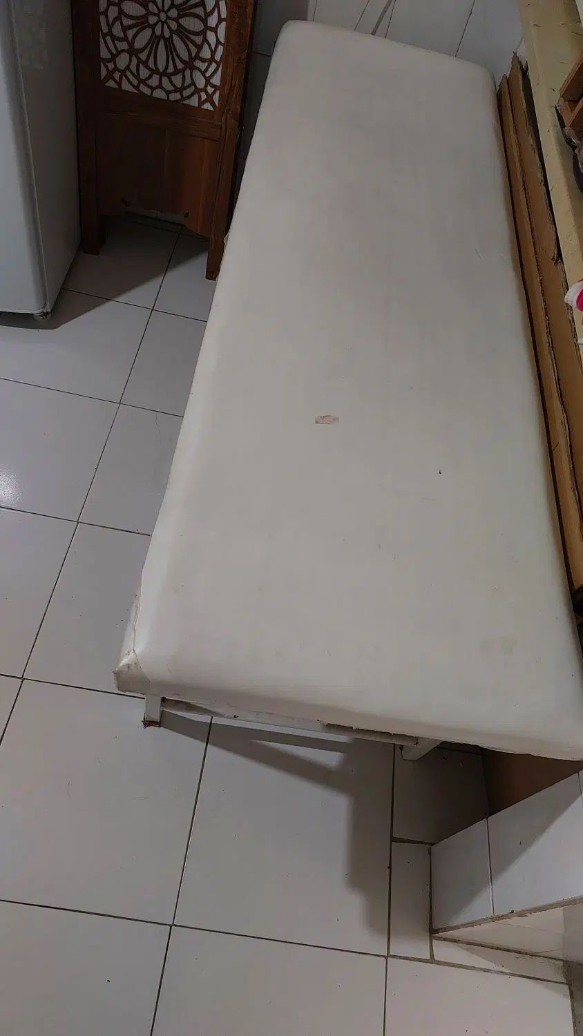 آینه و تخت پزشکی،اپیلاسون،مژه|آرایشی، بهداشتی، درمانی|کرج, کارخانه قند|دیوار