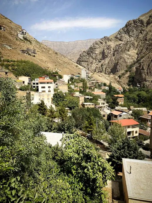 فروش یا معاوضه زمین در تهران با ملک در قم و ساوه|فروش خانه و ویلا|تهران, شهران شمالی|دیوار
