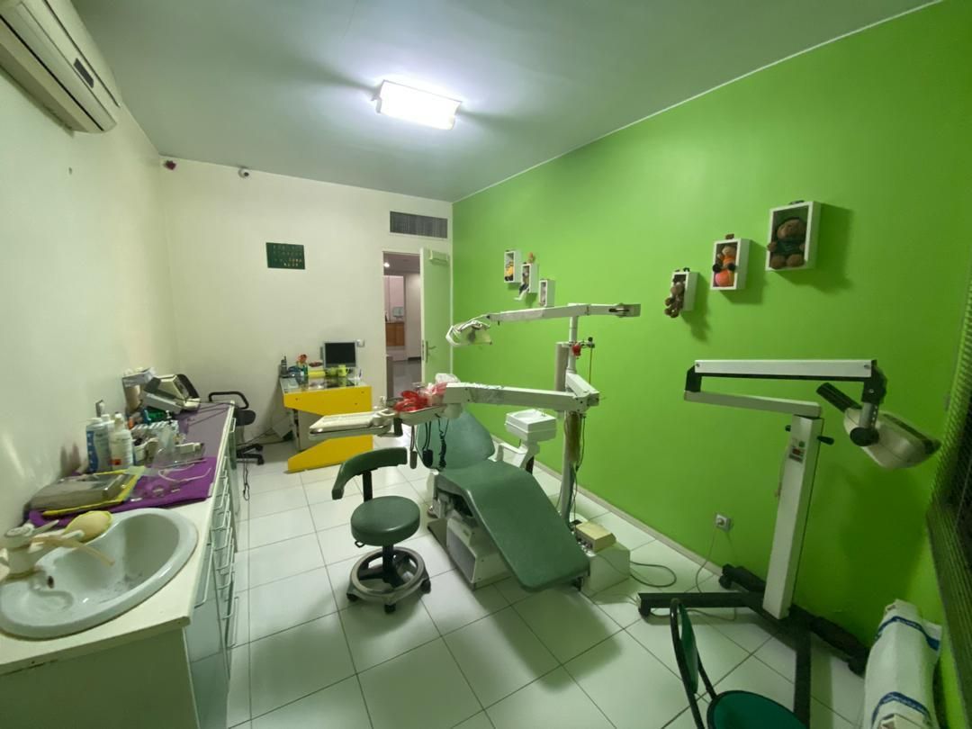 قائم مقام / ۸۵متر /۲ اطاق / نورگیر از دوطرف|فروش دفتر کار، اتاق اداری، مطب|تهران, سنایی|دیوار