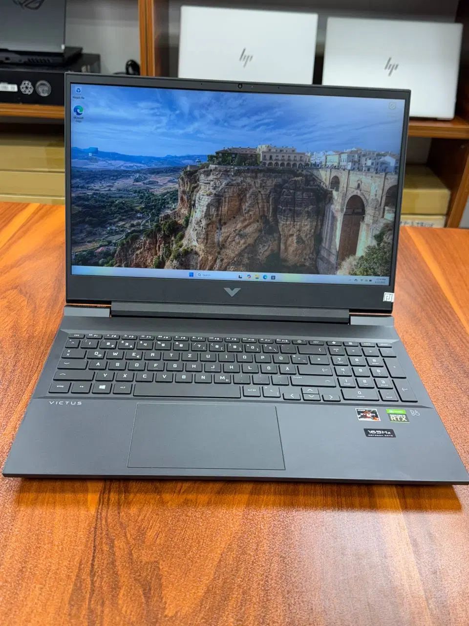 لپتاپ گیمینگ ۴گیگ Rtx 3060 Hp Victus|رایانه همراه|تهران, فلسطین (میدان انقلاب)|دیوار